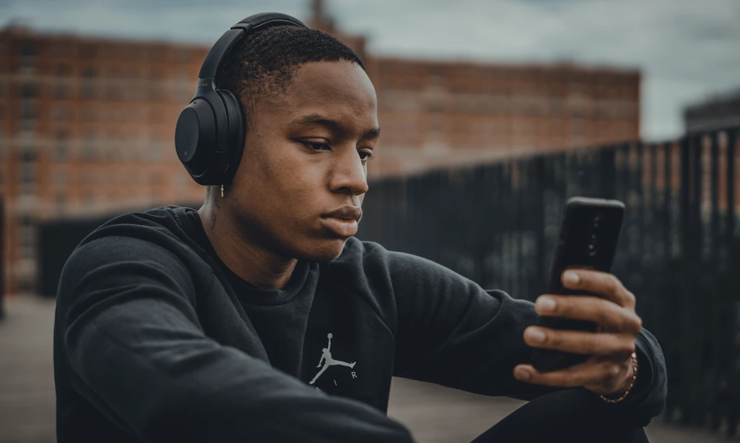 The Digital Revolution: How Streaming Services are Reshaping Rap Music