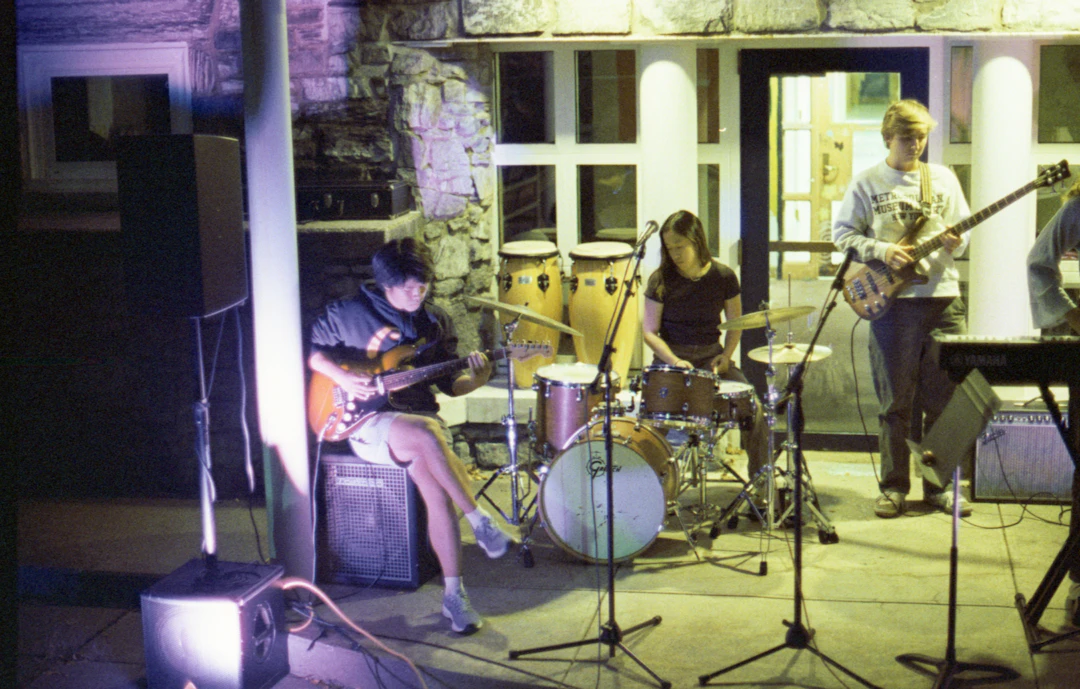 The Power of Collaboration in Music Production: Uniting Artists for Greater Impact